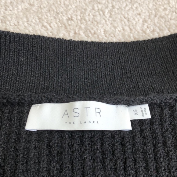 NWT ASTR the Label Stephanie Sweater - Picture 4 of 6